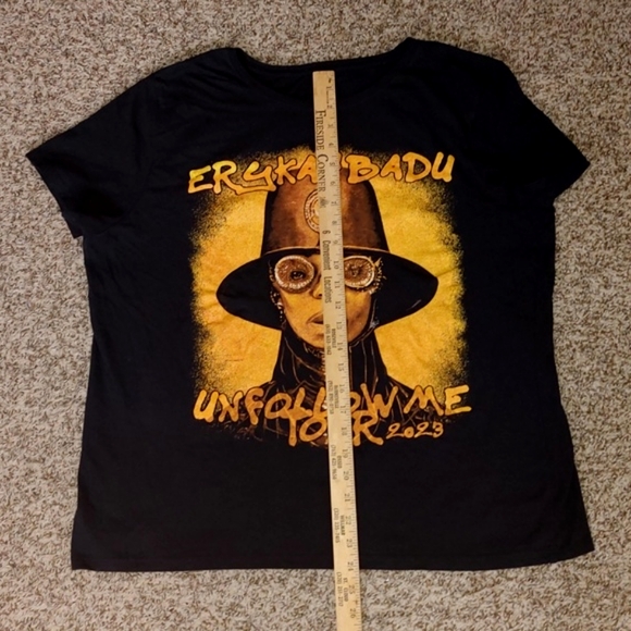 Erykah Badu Unfollow Me Tour 2023 Black Crewneck T-Shirt Women's Size M - Picture 5 of 10